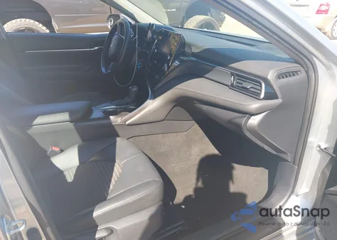 2021 Toyota Camry Se z USA, uszkodzony, nr VIN 4T1G11AK3MU551213